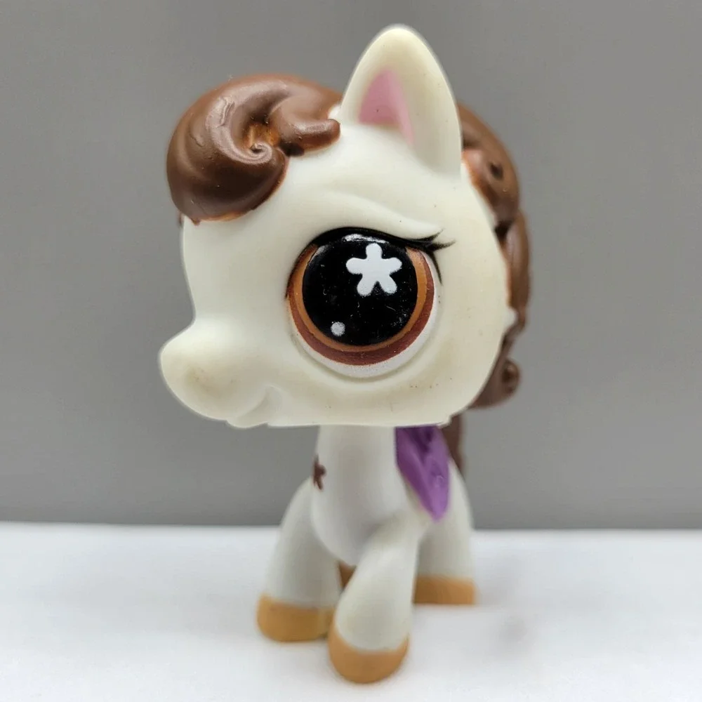 Littlest Pet Shop LPS #578 White Horse Pony Hasbro Figure Toy Purple Saddle